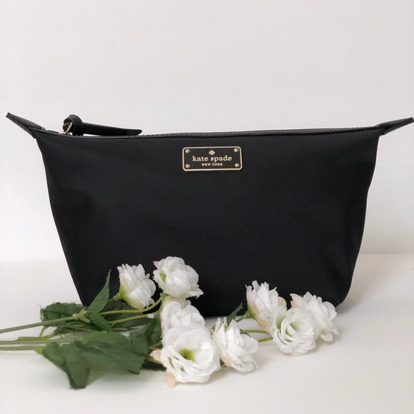 kate spade Handbags - NWT Kate Spade Make Up Cosmetic Bag Black